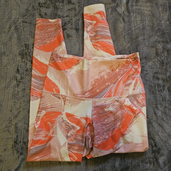 Bright Orange & White Old Navy Active Powesoft Leggings Xtra High Waist - Picture 1 of 5
